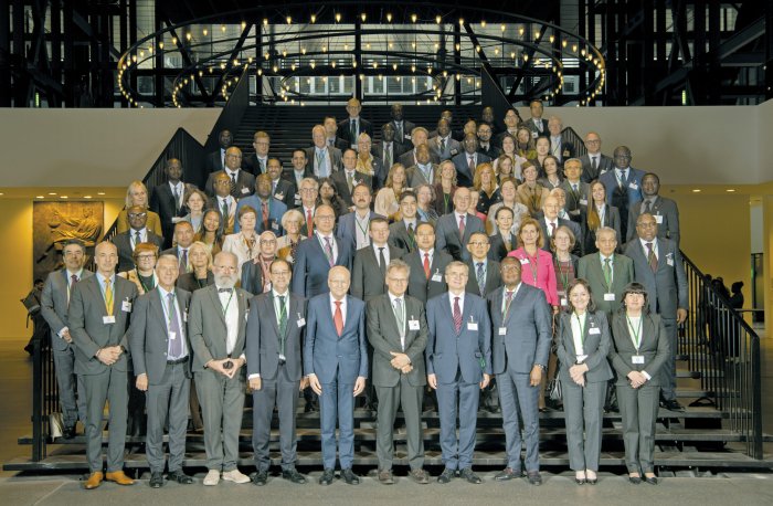 Heads of supreme administrative courts from around the world meet in Luxembourg to discuss the role of courts in upholding the rule of law